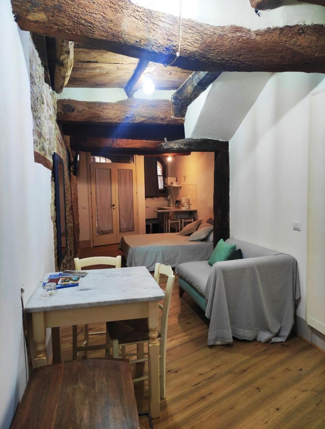 Antica Dimora Vicolo Del Tempio Hotel Spina Kültér fotó